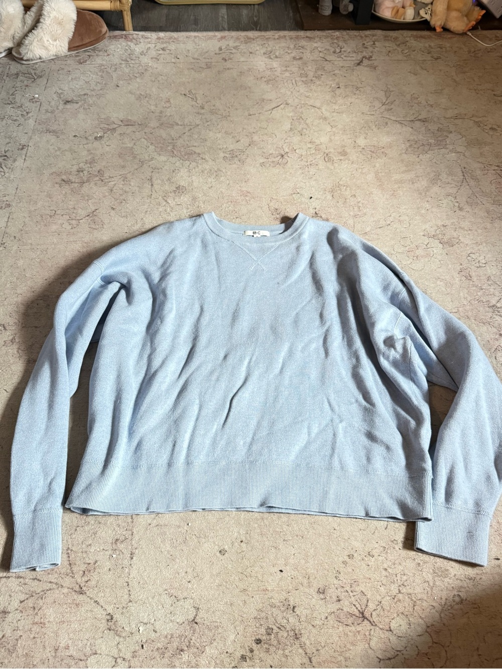 Uniqlo Light Blue Crewneck Sweater